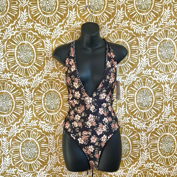 NWT Maaji Black Bandana Rainbow Plunge Neck Reversible One-Piece Swimsuit Sz M - Picture 3 of 9